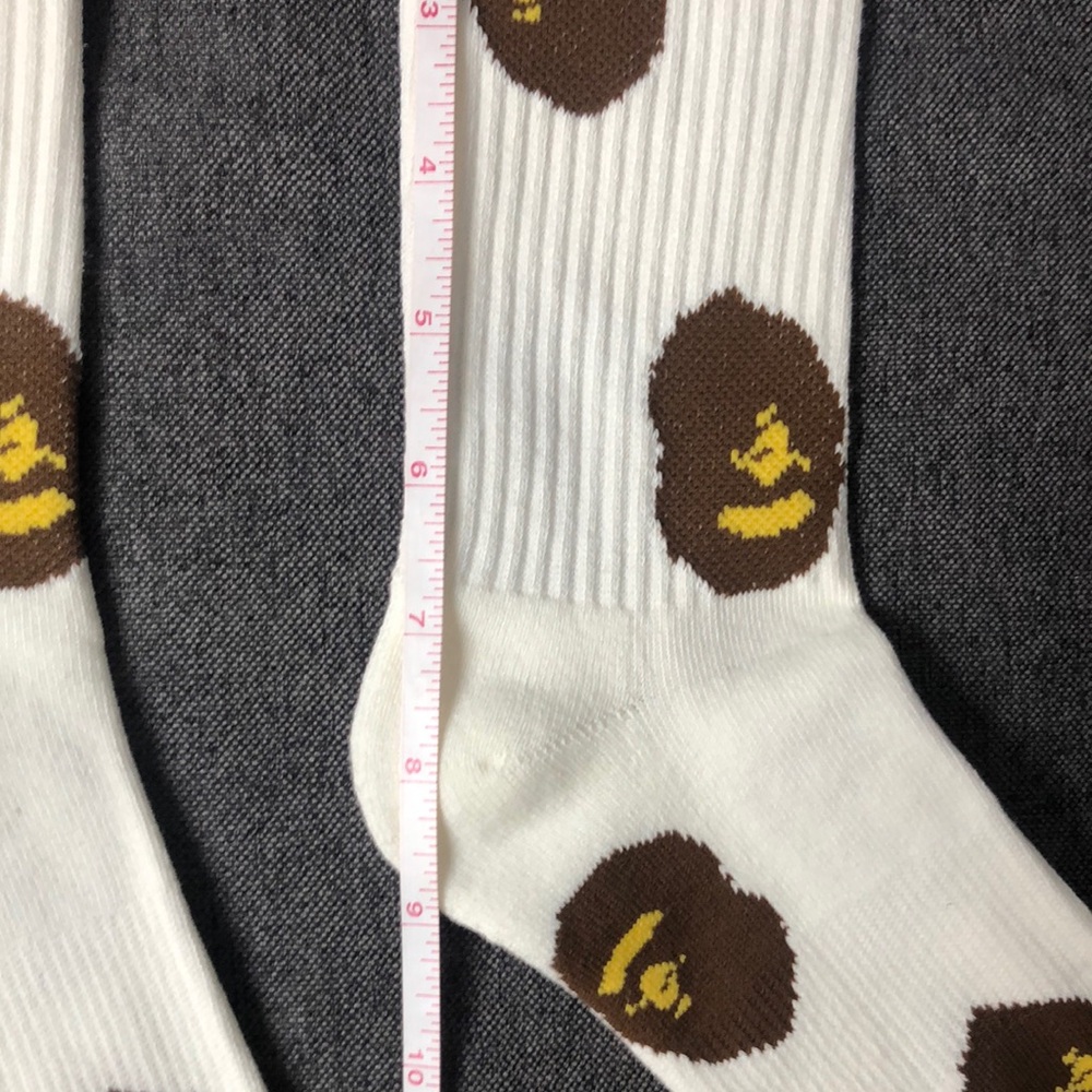 Bape 💃🏼White Casual Socks 💃🏼with Iconic Graphic 2 pairs - Picture 4 of 5